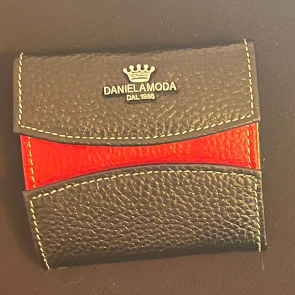 Daniela Moda DAL 1986 genuine leather wallet NEW